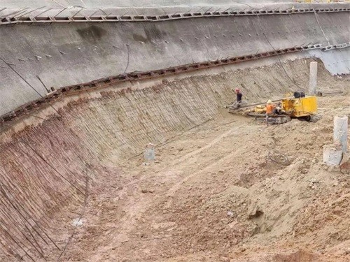 向阳基坑边坡加固